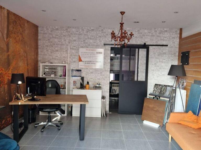 Location Boutique/Local commercial 30 m&sup2; — photo 1