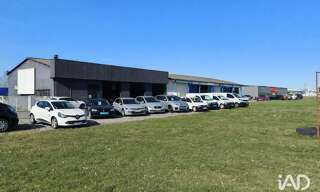 Commerce  630 m² à vendre à Mourenx (64150)