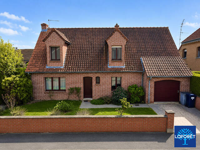 Pavillon individuel à Marly  7 pièces  164 m² avec garage — photo du bien