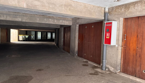 Parking  à louer Marseille 8eme 13008