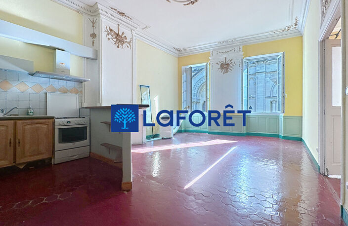Charmant appartement 2 pièces à vendre au coeur de Draguignan - Lumineux et calme — photo 2