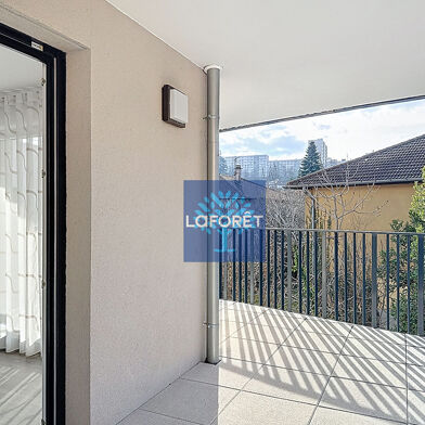 Appartement 4 pièces 349000 €