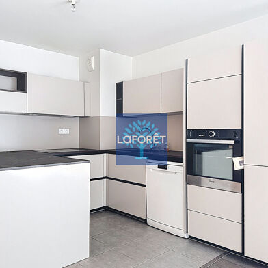 Appartement 4 pièces 349000 €