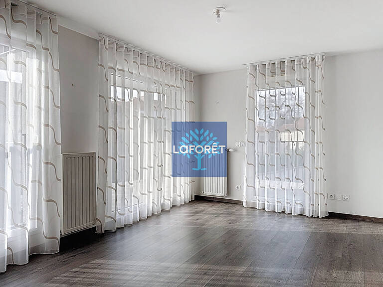 Appartement Oullins Pierre Benite 4 pièce(s) 82.15 m2 — photo 1