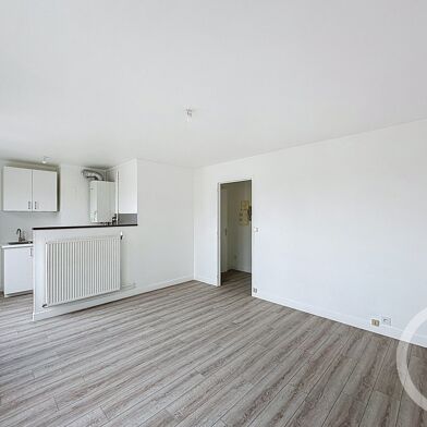 Appartement 1 pièces 770 €