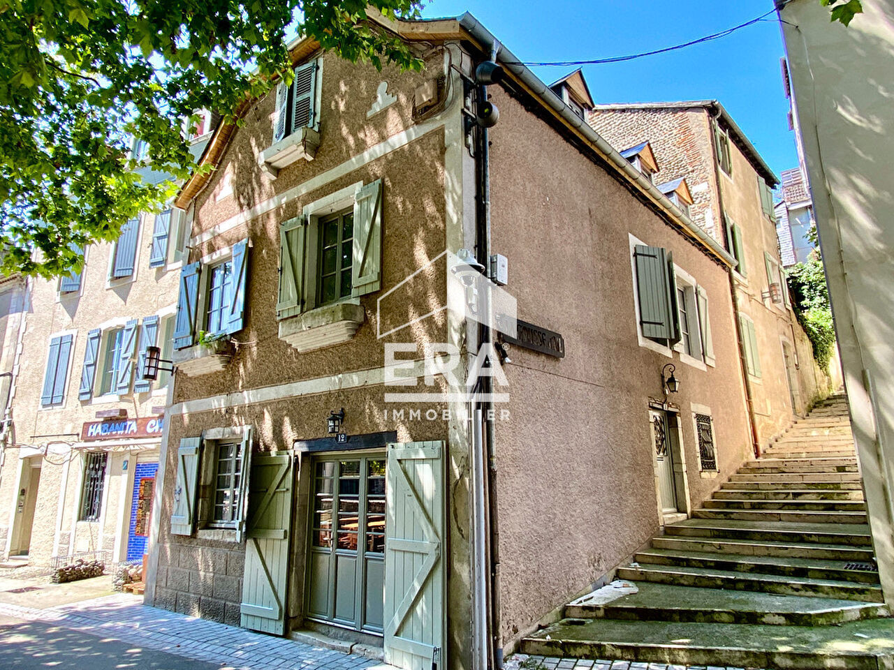 Villa / Maison  T6 à louer Pau 64000