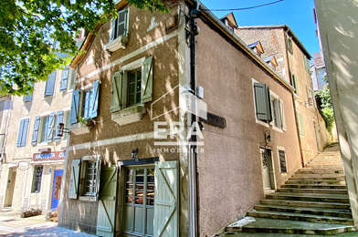 Maison 6 pièces 1700 €