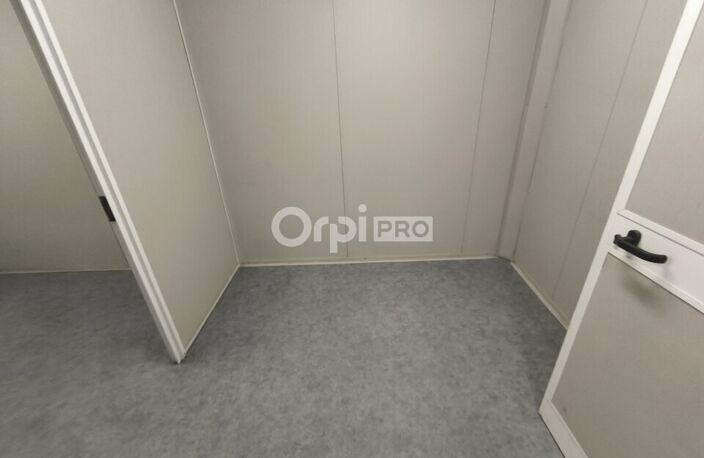 ENTREPOT A LOUER — photo 4