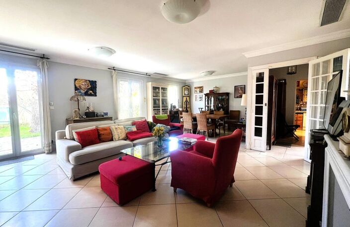 LE CANNET MAISON 5P DE PLAIN-PIED AVEC TRES BEAU JARDIN — photo 4