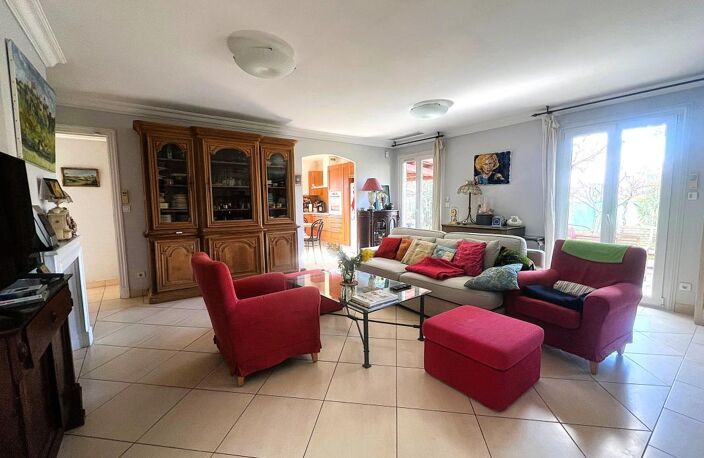 LE CANNET MAISON 5P DE PLAIN-PIED AVEC TRES BEAU JARDIN — photo 5