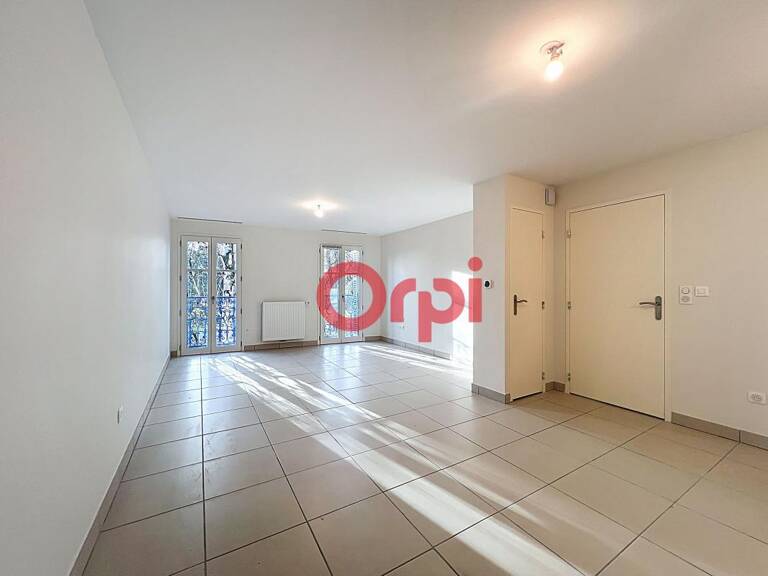 VENTE : appartement 2 pièces (51 m²) à VICHY — photo 1