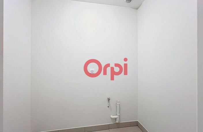 VENTE : appartement 2 pièces (51 m²) à VICHY — photo 5
