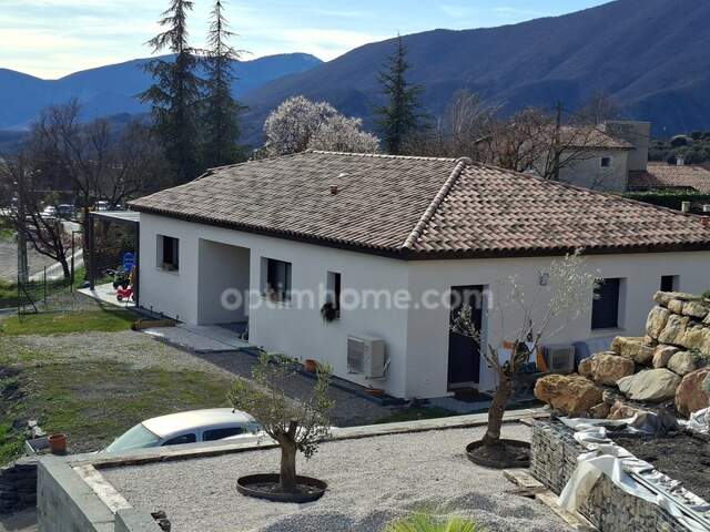 A Vendre – Maison d’architecte contemporaine 135 m² - 4 chambres au BRUSQUET (04) — photo du bien