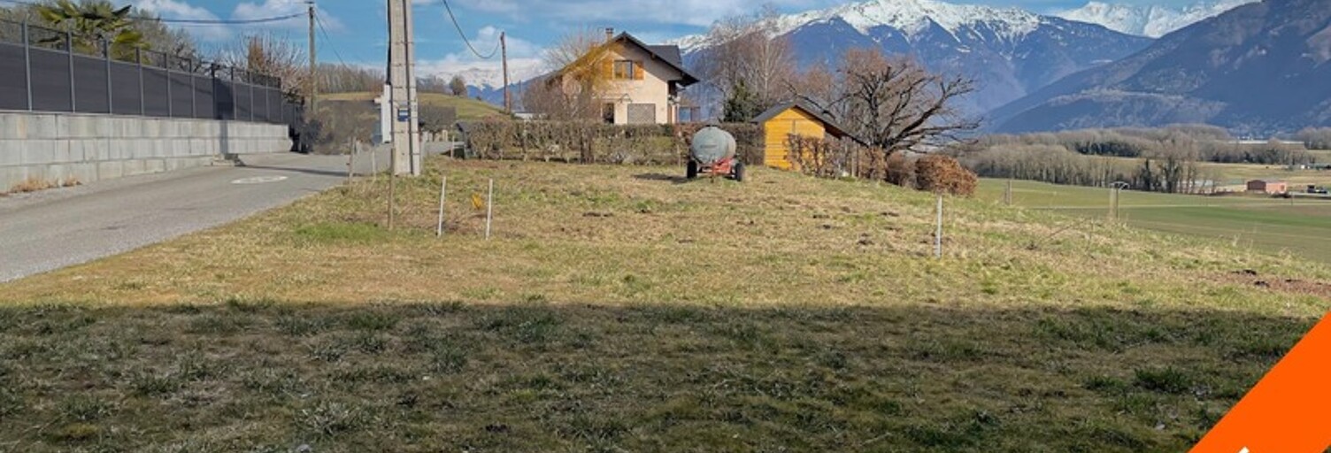 Terrain  665 m² à vendre à Châteauneuf (73390)