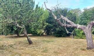 Terrain  830 m² à vendre à Montpon-Ménestérol (24700)