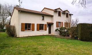 Maison 7 Pièces 167 m² à vendre à Fontaine-le-Comte (86240)