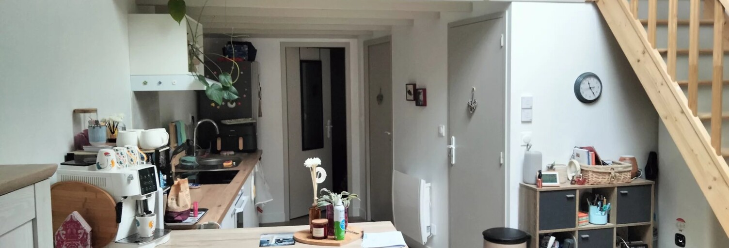 Immeuble  235 m² à vendre à Neuville-de-Poitou (86170)