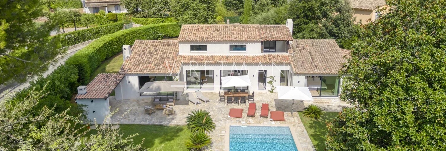 Maison 6 Pièces 220 m² à vendre à Roquefort-les-Pins (06330)