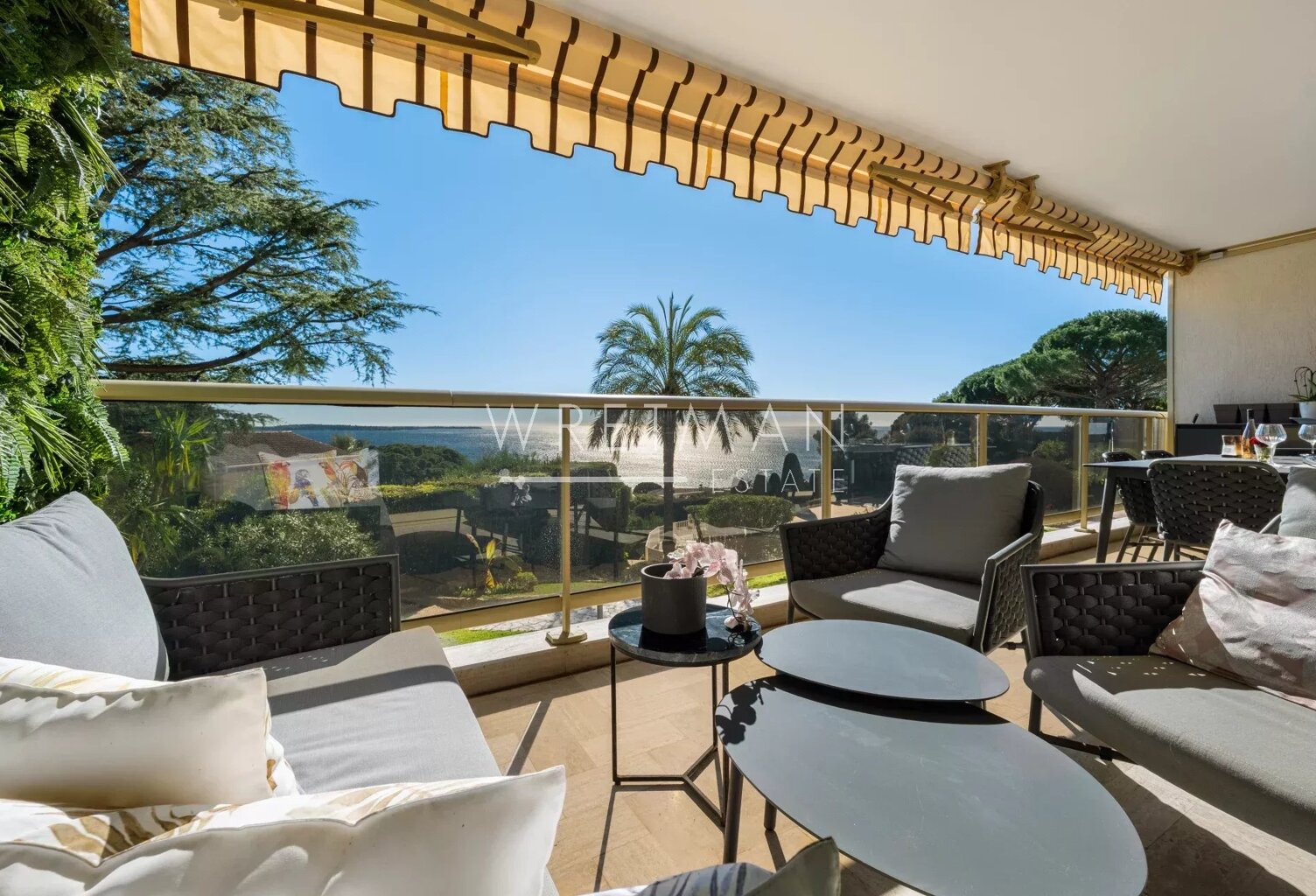 Splendide appartement 3 pièces rénové avec terrasse vue mer -  C — photo 1