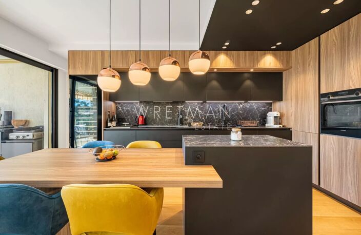 Splendide appartement 3 pièces rénové avec terrasse vue mer -  C — photo 4