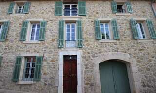 Maison 7 Pièces 230 m² à vendre à Montauroux (83440)