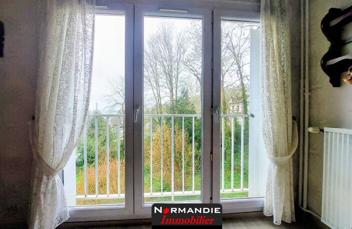 bel appartement F4 de 90 m² avec vue dégagée,  parking privé et — photo 4