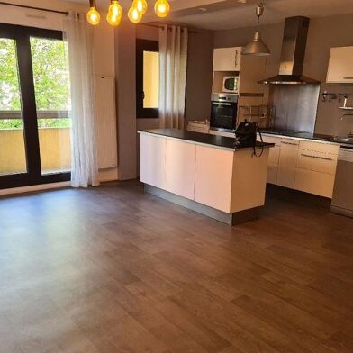 Appartement 3 pièces 1200 €