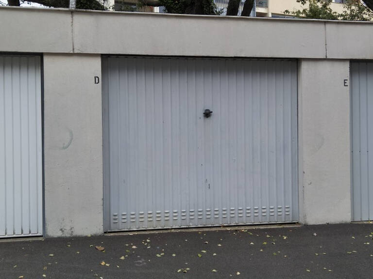 GARAGE 16 m2 - LE BOUSCAT JEAN JAURES / RAVEZIE — photo 1