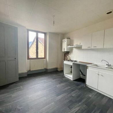 Appartement 3 pièces 755 €