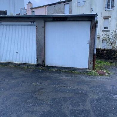 Garage  16000 €