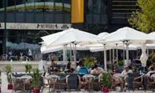 property.type.service   m² à vendre à Salon-de-Provence (13300)