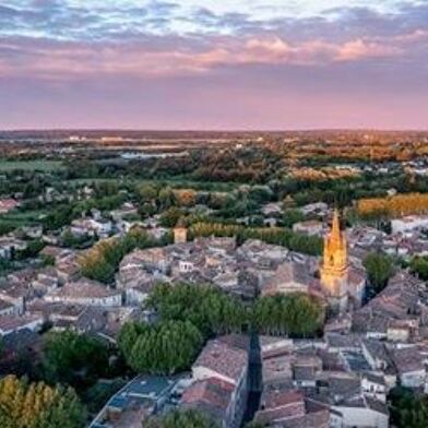 Commerce  355100 €