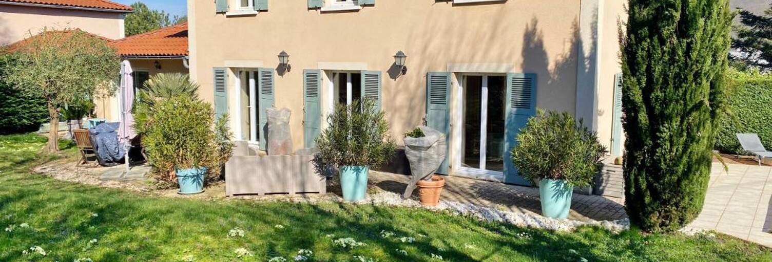 Maison 7 Pièces 208 m² à vendre à Sainte-Foy-lès-Lyon (69110)