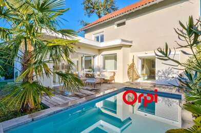 Maison 8 pièces 890000 €