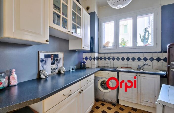 T2 de 51 m² en étage avec ascenseur — photo 3