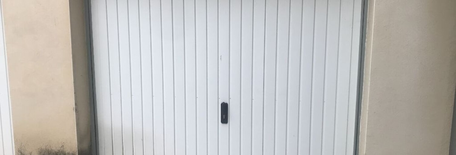 Commerce   m² à louer à Nîmes (30900)