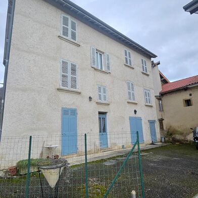 Maison 6 pièces 300000 €