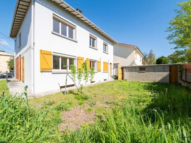 Toulouse Croix de pierre Maison type 6 a fort potentiel  avec jardin et garage — photo du bien