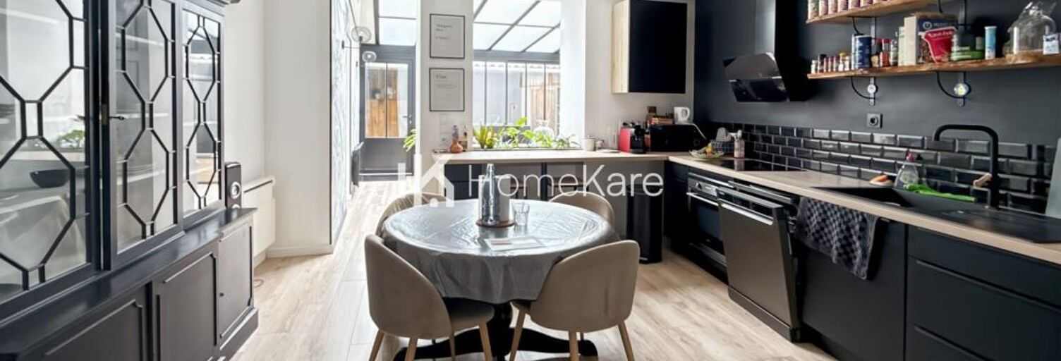 Immeuble  220 m² à vendre à Castres-Gironde (33640)