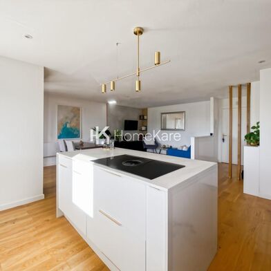 Appartement 4 pièces 275000 €