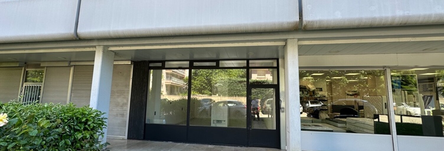 Commerce 2 Pièces 45 m² à louer à Tassin-la-Demi-Lune (69160)