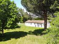 Maison de plain pied - 3 chambres - garage - hangar - terrain clos — photo 2