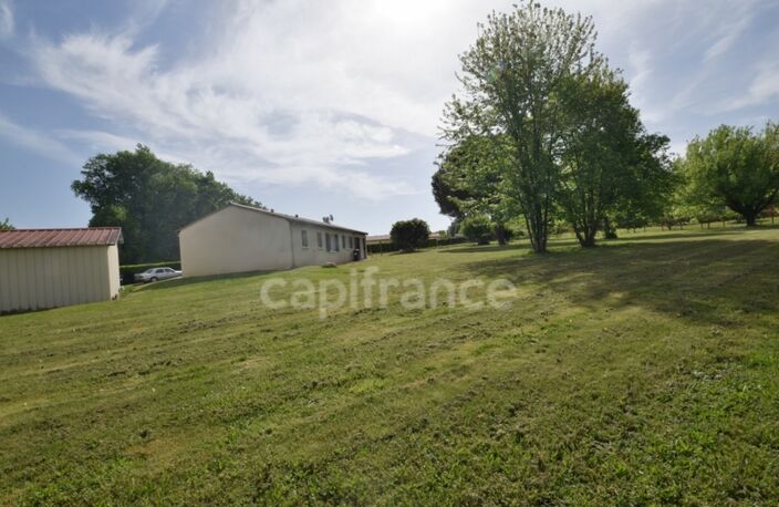 Maison de plain pied - 3 chambres - garage - hangar - terrain clos — photo 5