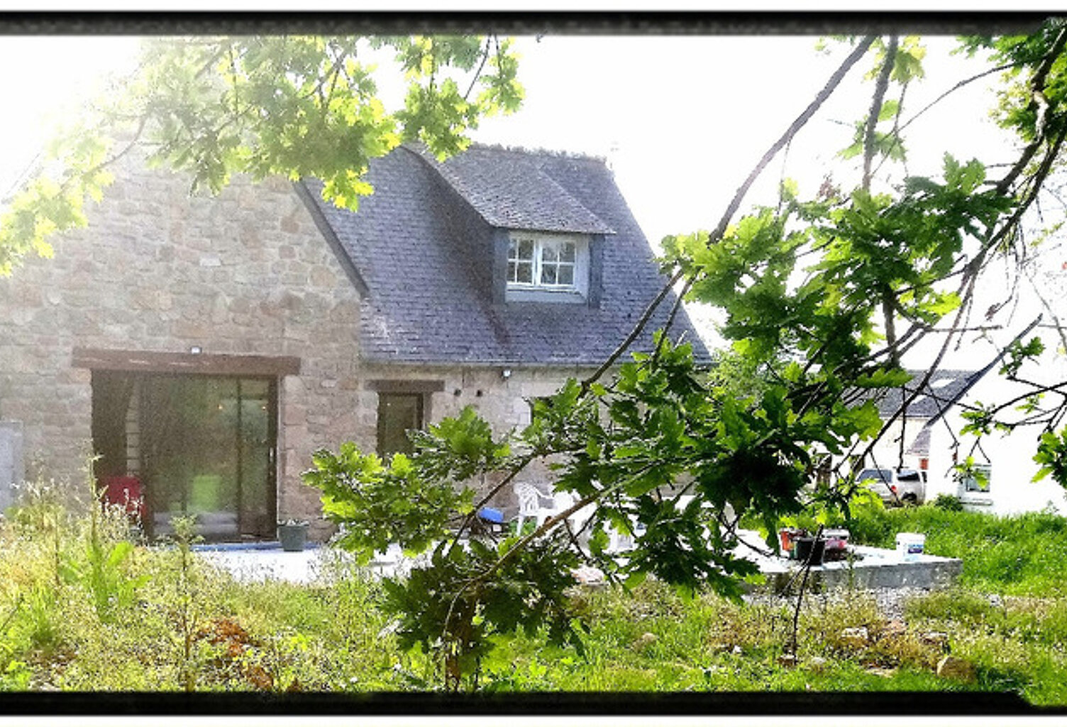 "Demeure d’Exception à Crozon : 175 m² de Caractère, 5 Chambres et Horizon Marin" — photo 1