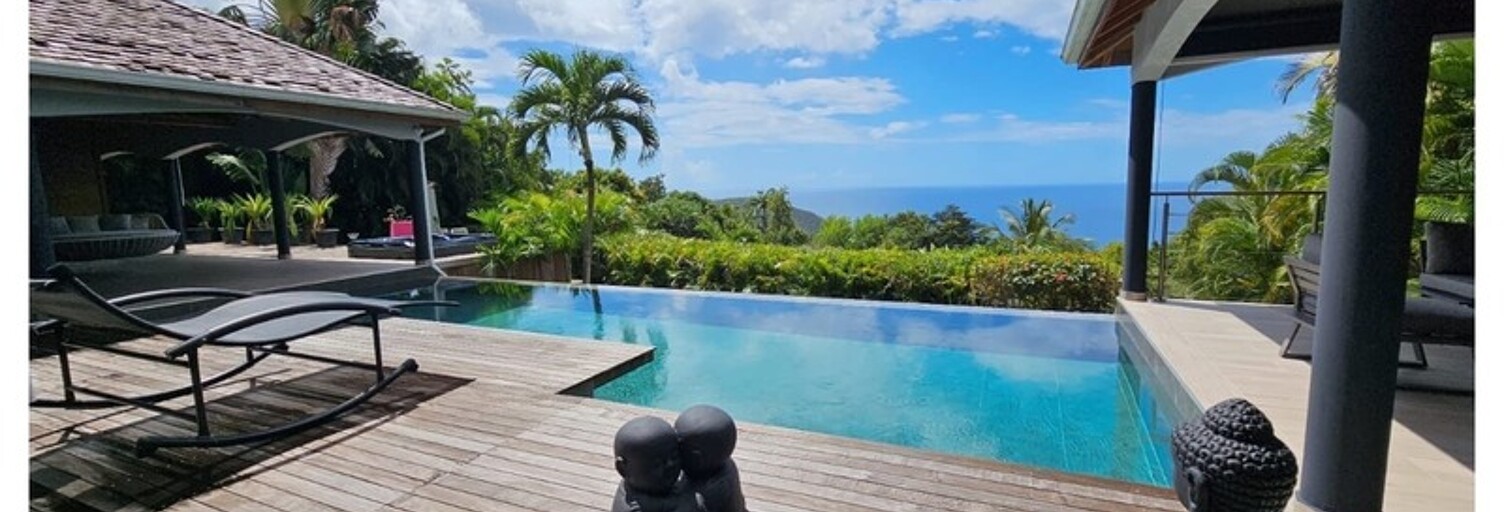 Maison 4 Pièces 148 m² à vendre à Pointe-Noire (97116)