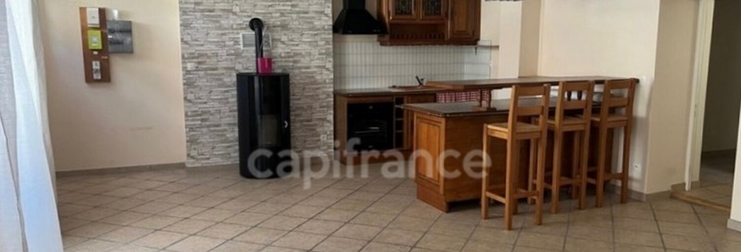 Maison 3 Pièces 83 m² à louer à Vitteaux (21350)