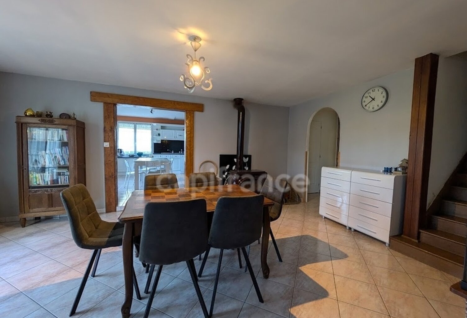 À proximité d’Aumale – Spacieuse maison familiale de 180 m² sur un terrain clos de plus de 1000 m² — photo 1