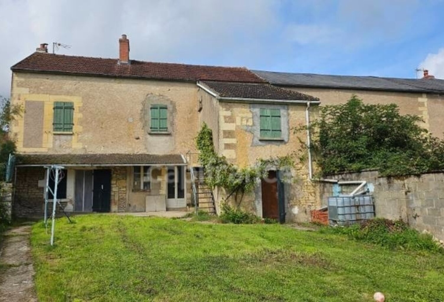 Maison à vendre 7 pièces proche de CORBIGNY (58) — photo 1