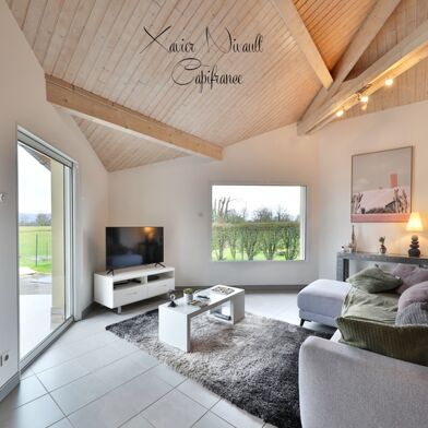 Maison 6 pièces 399000 €