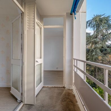 Appartement 4 pièces 215000 €